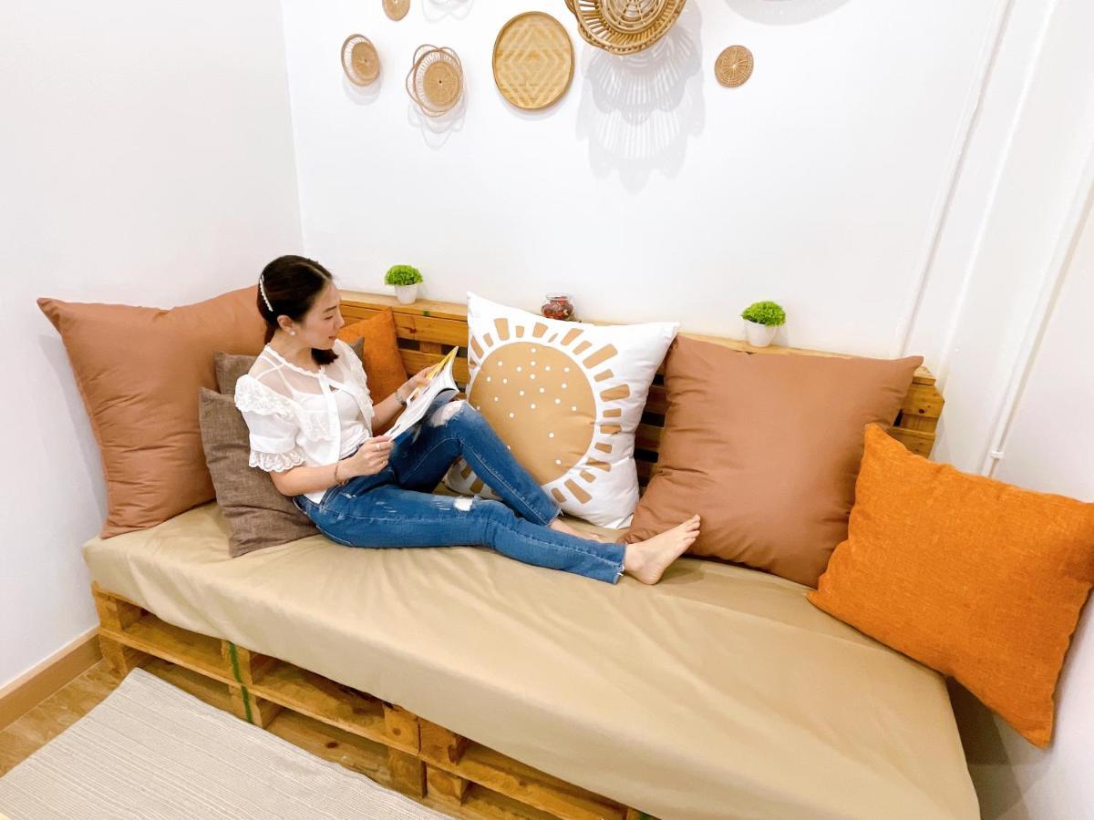 Lively And Cozy Canal House ,Entire House Μπανγκόκ Εξωτερικό φωτογραφία